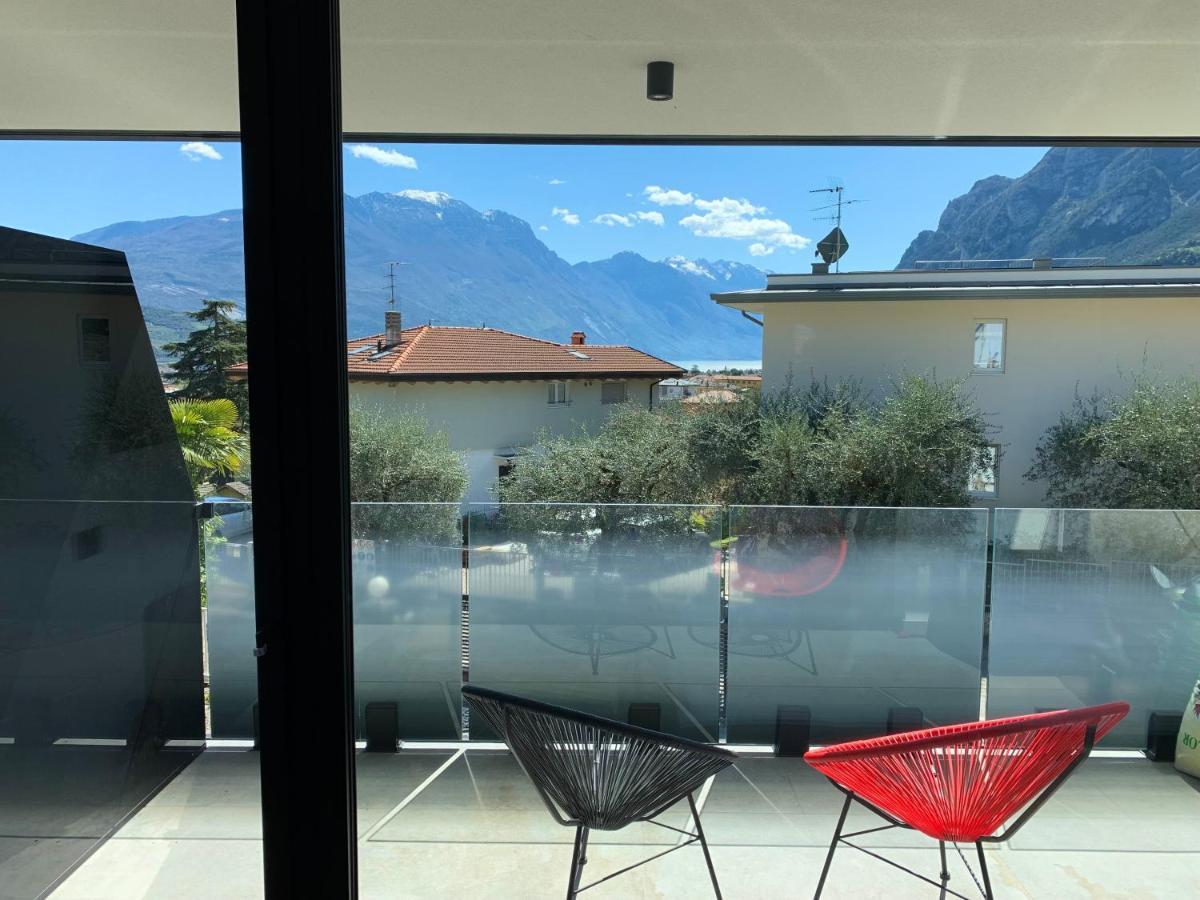 Visioni Lake View Boutique Rooms & Breakfast - Adults Friendly Riva del Garda Exterior photo
