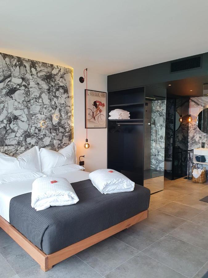 Visioni Lake View Boutique Rooms & Breakfast - Adults Friendly Riva del Garda Exterior photo
