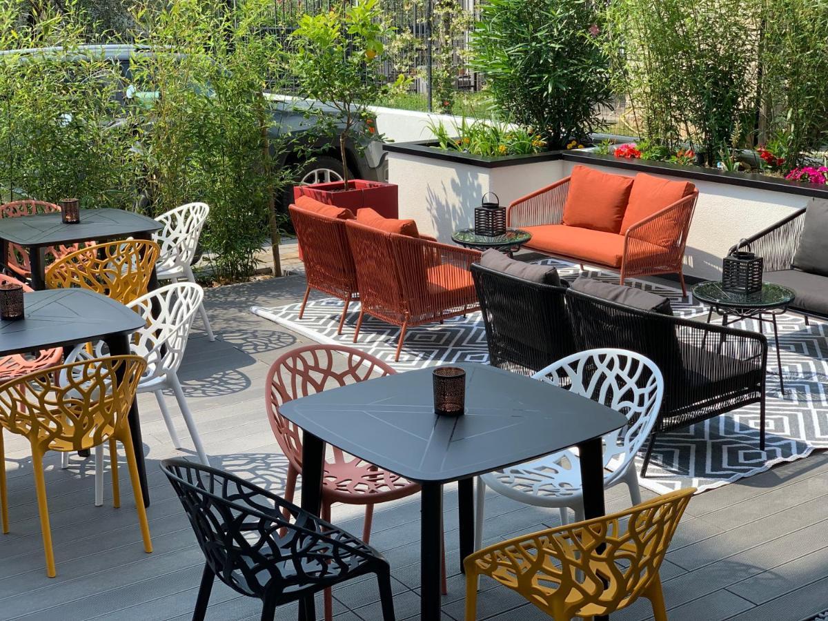 Visioni Lake View Boutique Rooms & Breakfast - Adults Friendly Riva del Garda Exterior photo